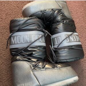 Moon Boot Gray Boots